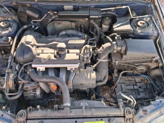 bontott VOLVO S40 Vízhűtő Radiátor (Klímás)