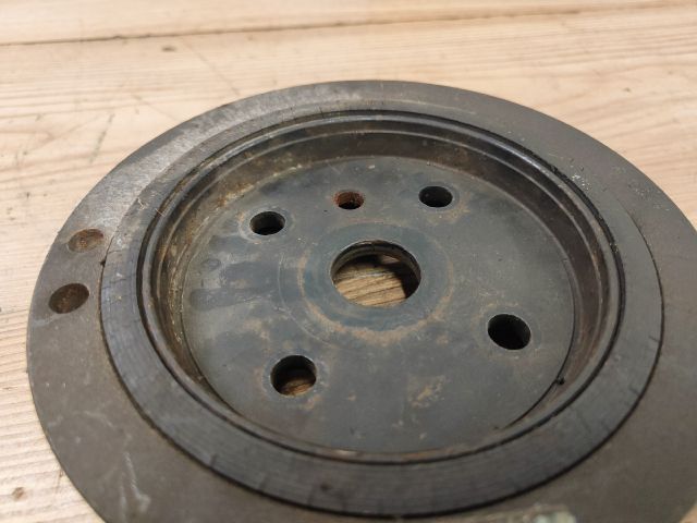 bontott VOLVO S40 Főtengely Szíjtárcsa