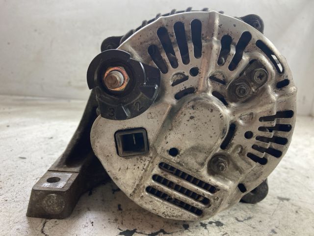 bontott VOLVO S40 Generátor