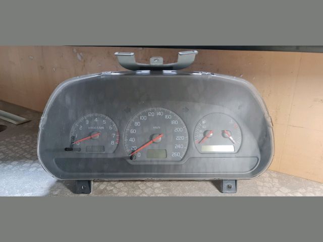 bontott VOLVO S40 Kilométeróra