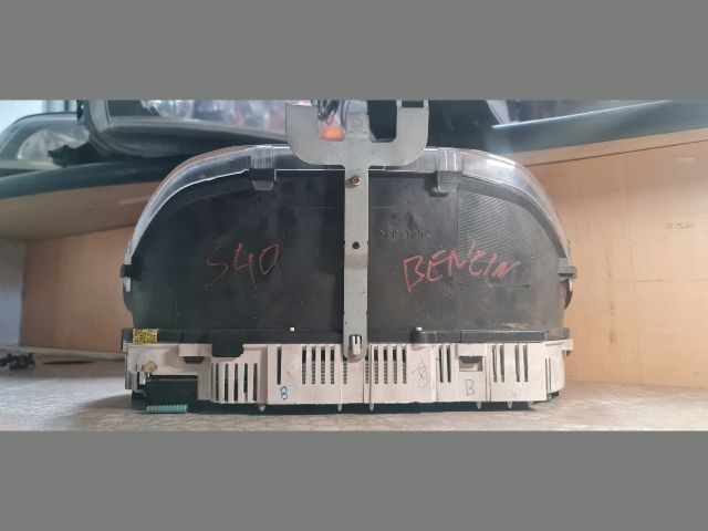 bontott VOLVO S40 Kilométeróra