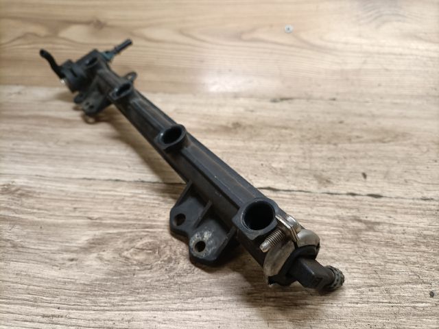 bontott VOLVO S40 Porlasztó Sor / Híd