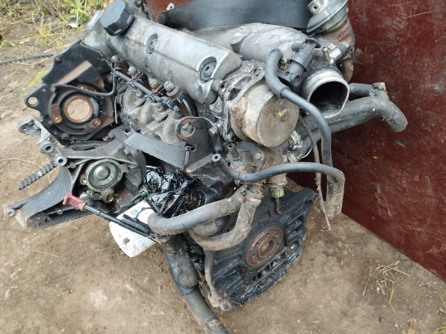 bontott VOLVO S40 Motor (Fűzött blokk hengerfejjel)