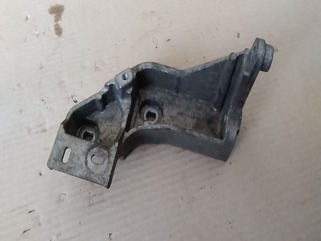 bontott VOLVO S40 Motor Tartó Bak (Fém)