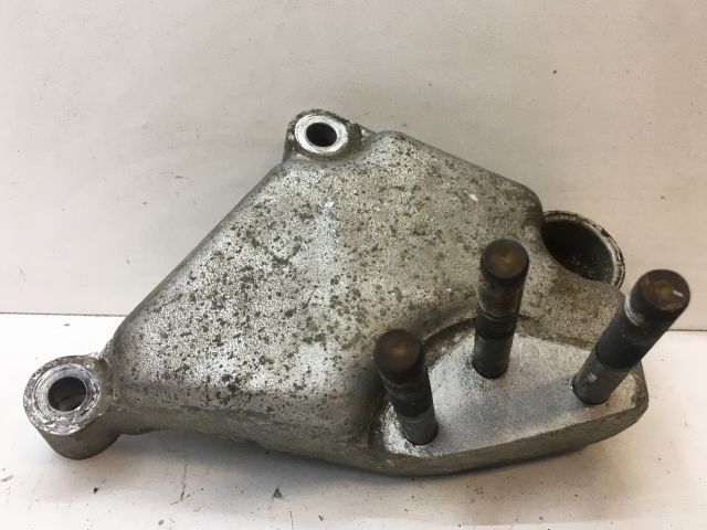 bontott VOLVO S40 Motor Tartó Bak (Pozíciófüggetlen)