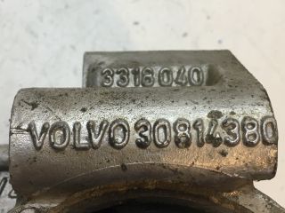 bontott VOLVO S40 Motor Tartó Bak (Pozíciófüggetlen)