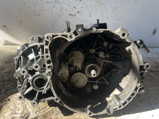 bontott VOLVO S40 Váltó (Mechanikus)