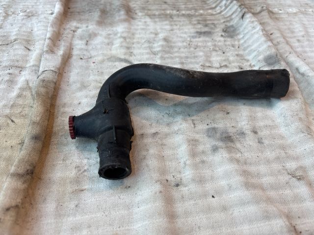 bontott VOLVO S40 Vízcső