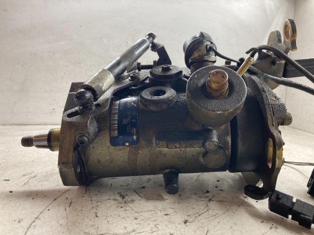 bontott VOLVO S40 Adagoló