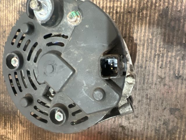 bontott VOLVO S40 Generátor