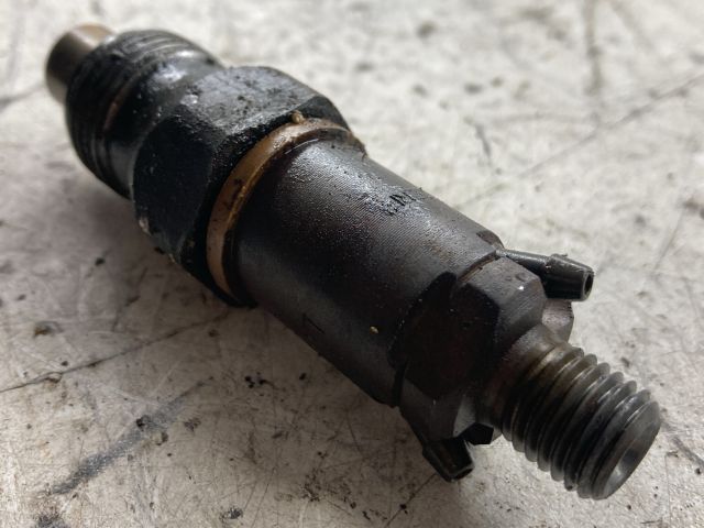 bontott VOLVO S40 Porlasztó (1 db)