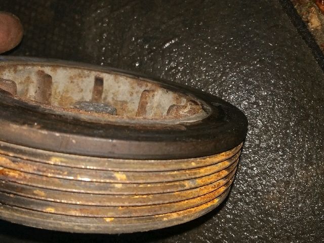 bontott VOLVO S40 Szíjtárcsa