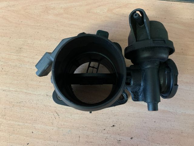 bontott VOLVO S40 Fojtószelep (Mechanikus)