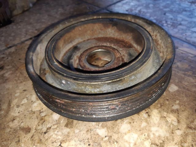 bontott VOLVO S40 Főtengely Szíjtárcsa