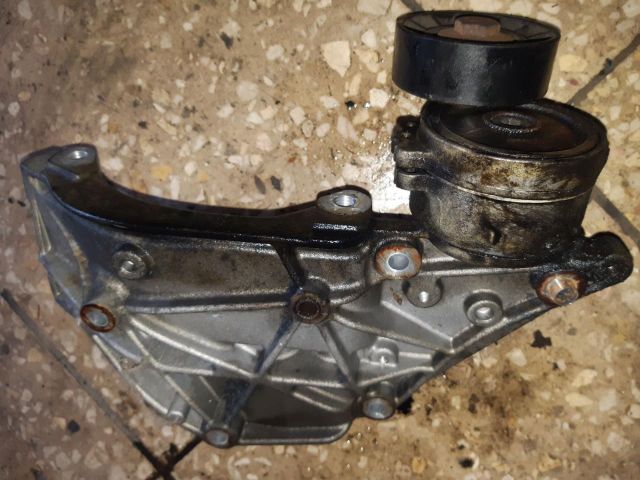 bontott VOLVO S40 Generátor Tartó Bak