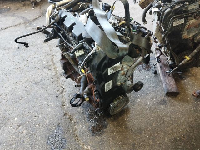 bontott VOLVO S40 Motor (Fűzött blokk hengerfejjel)