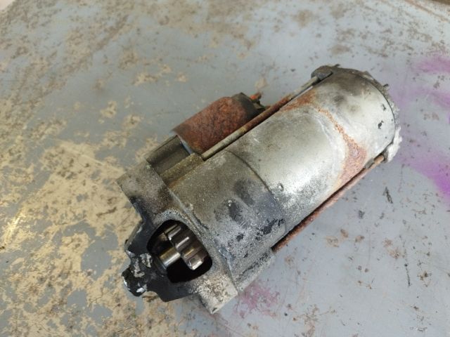 bontott VOLVO S40 Önindító