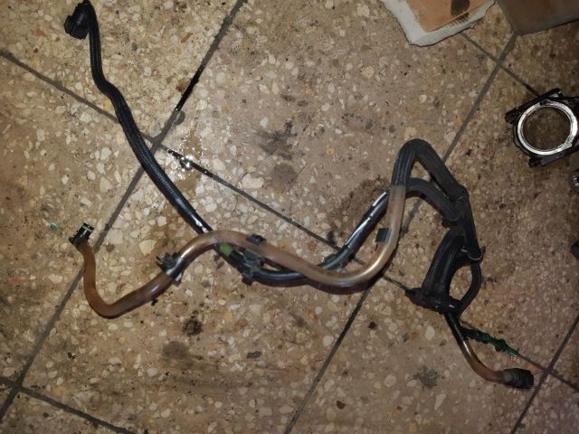 bontott VOLVO S40 Tankbetöltő Cső (Fém)