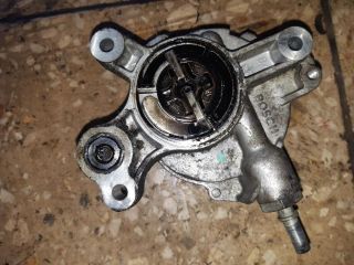 bontott VOLVO S40 Vákumpumpa