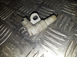 bontott VOLVO S40 Vezérműtengely Fordulatszám Jeladó