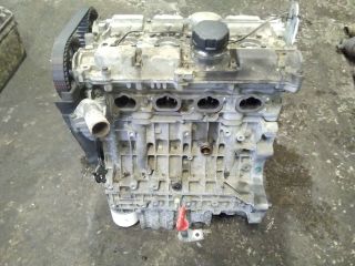 bontott VOLVO S40 Motor (Fűzött blokk hengerfejjel)