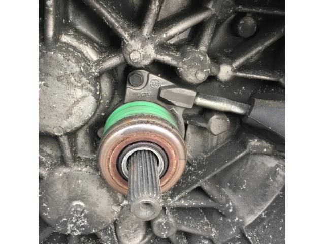 bontott VOLVO S40 Kinyomó Csapágy