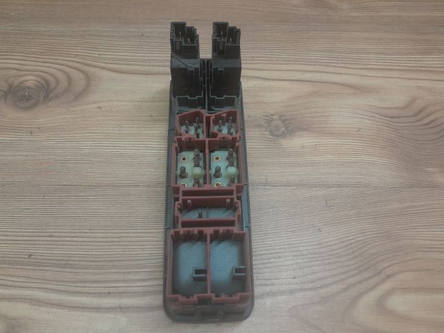 bontott VOLVO S40 Ablakemelő és Tükör Kapcsoló