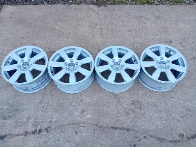 bontott VOLVO S40 Alufelni Szett