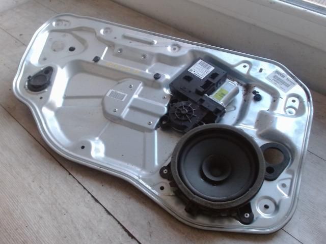 bontott VOLVO S40 Bal első Ablakemelő Szerkezet (Elektromos)