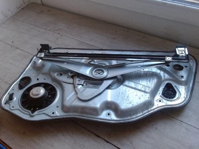 bontott VOLVO S40 Bal első Ablakemelő Szerkezet (Elektromos)