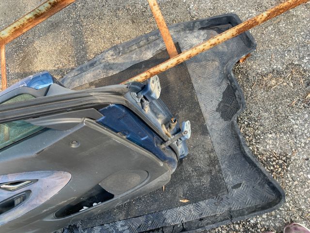 bontott VOLVO S40 Bal első Ajtó (Részeivel)