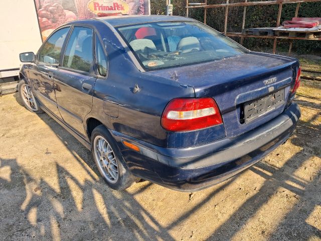 bontott VOLVO S40 Bal első Ajtó (Üres lemez)