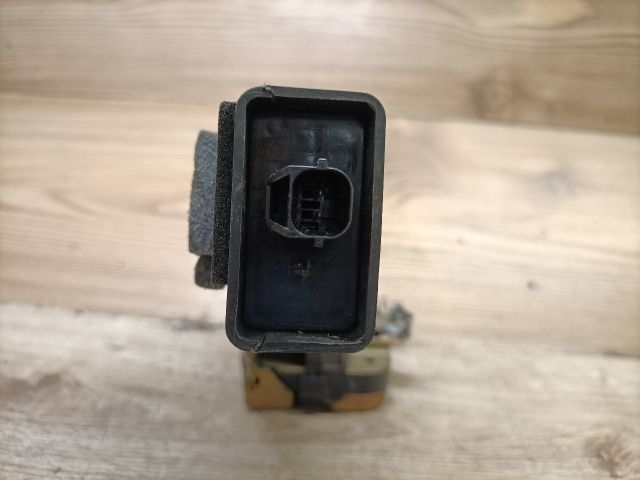 bontott VOLVO S40 Bal első Ajtózár