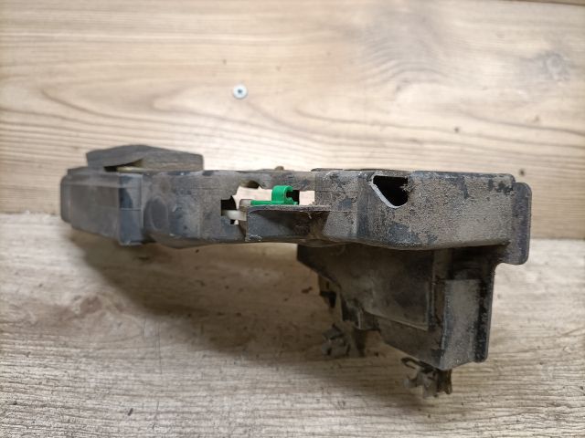 bontott VOLVO S40 Bal első Ajtózár