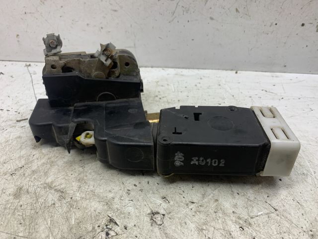 bontott VOLVO S40 Bal első Ajtózár