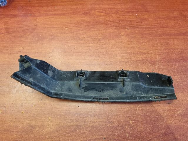 bontott VOLVO S40 Bal első Lökhárító Tartó (Műanyag)