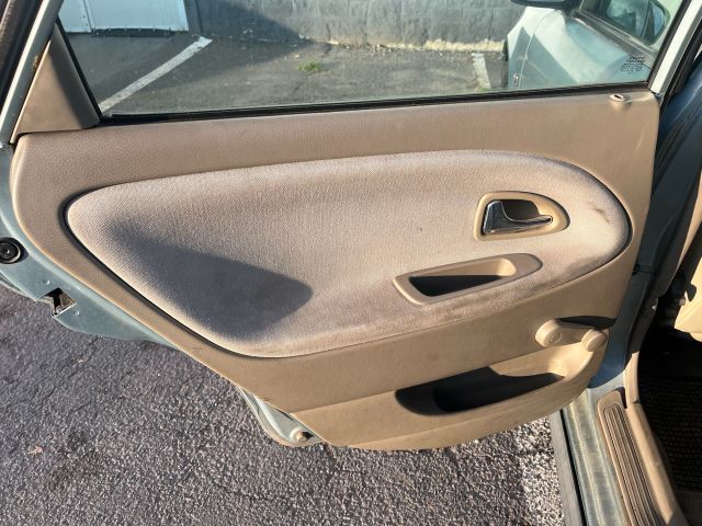 bontott VOLVO S40 Bal első Zsanér