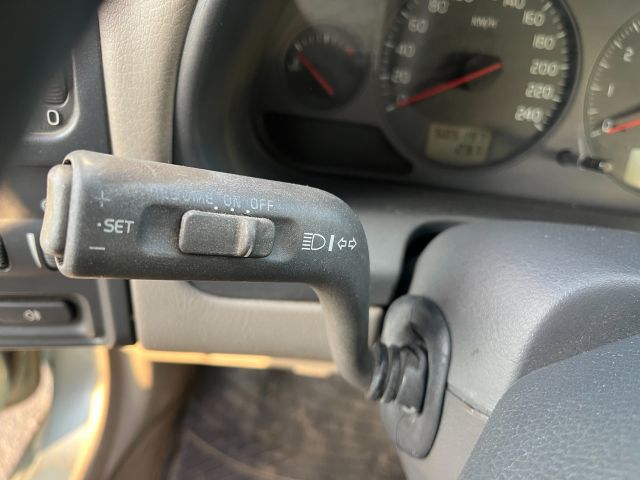 bontott VOLVO S40 Bal Fényszóró