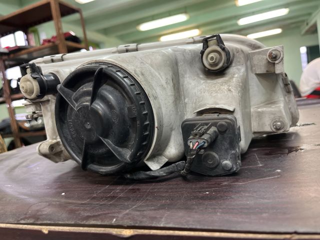 bontott VOLVO S40 Bal Fényszóró