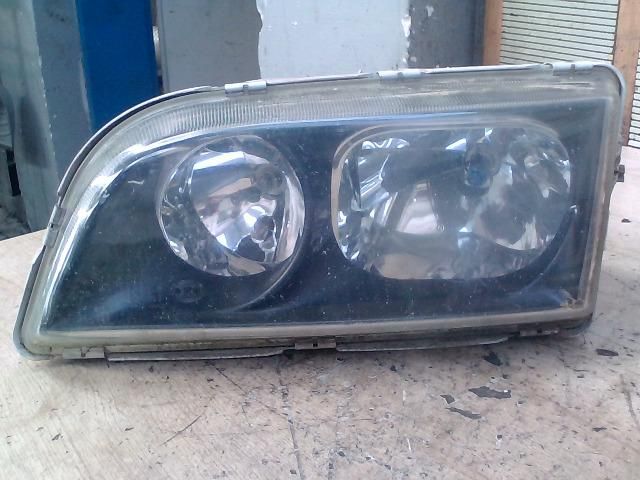 bontott VOLVO S40 Bal Fényszóró