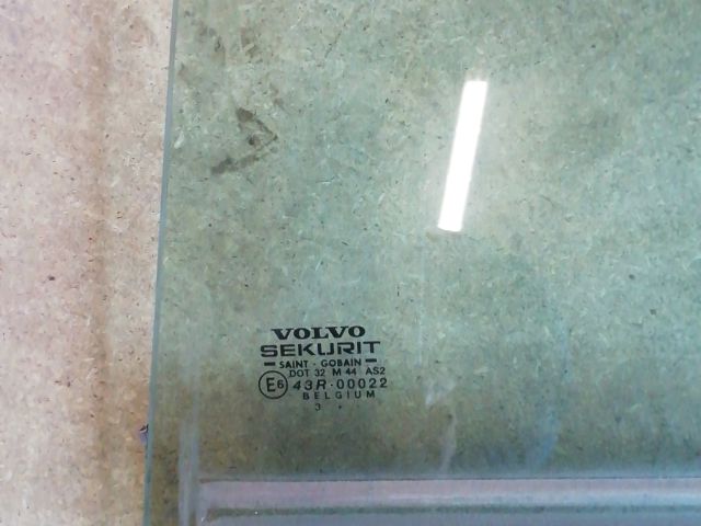 bontott VOLVO S40 Bal hátsó Ablak
