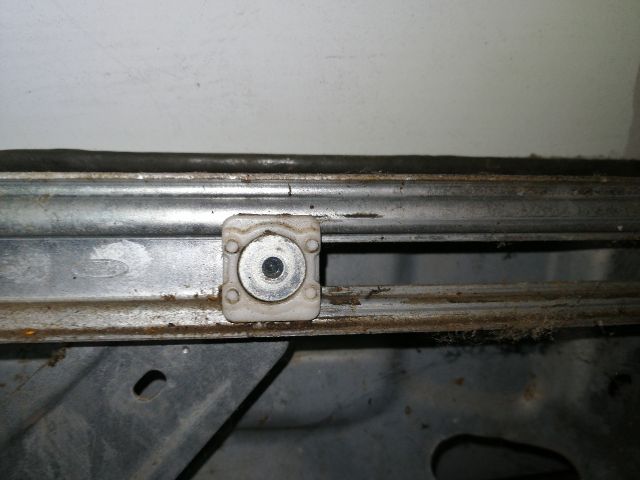 bontott VOLVO S40 Bal hátsó Ablakemelő Szerkezet (Elektromos)