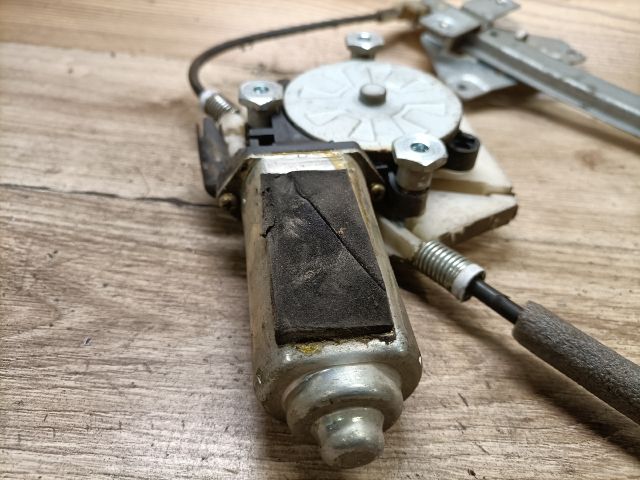 bontott VOLVO S40 Bal hátsó Ablakemelő Szerkezet (Elektromos)