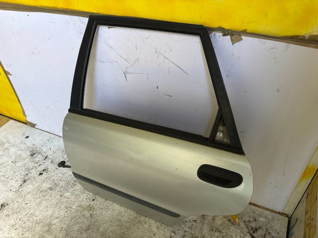bontott VOLVO S40 Bal hátsó Ajtó (Üres lemez)