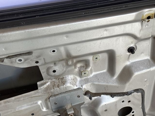 bontott VOLVO S40 Bal hátsó Ajtó (Üres lemez)