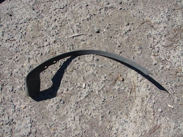 bontott VOLVO S40 Bal hátsó Sárvédő Szélesítő