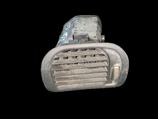 bontott VOLVO S40 Bal Szellőző