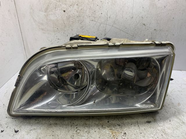 bontott VOLVO S40 Bal Xenon Fényszóró
