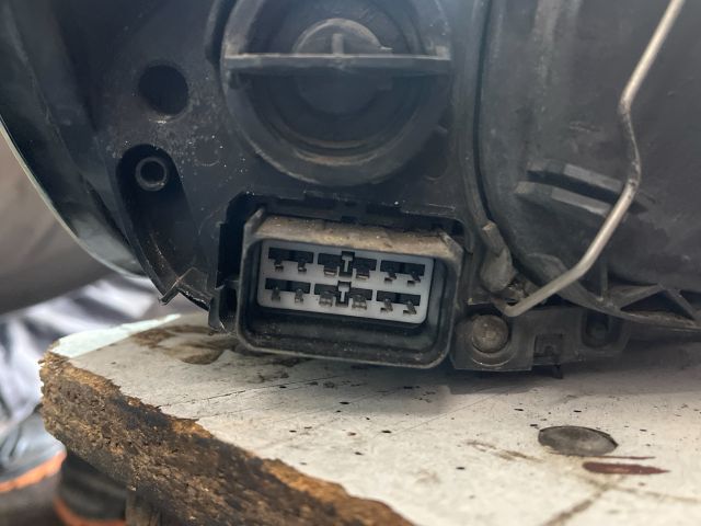 bontott VOLVO S40 Bal Xenon Fényszóró