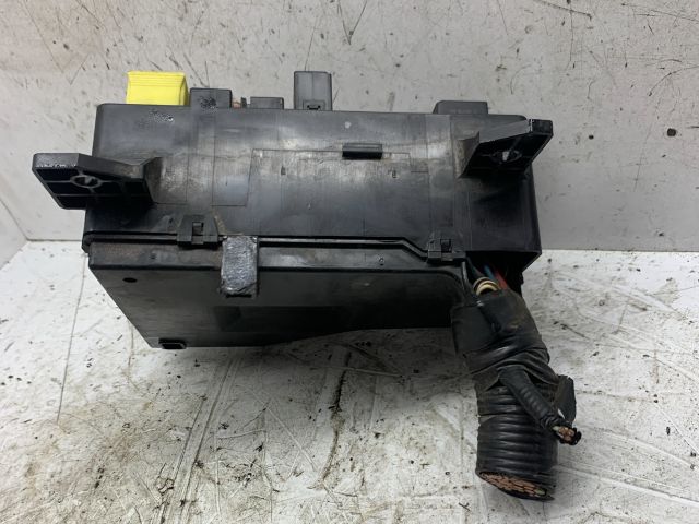 bontott VOLVO S40 Biztosítéktábla Doboz